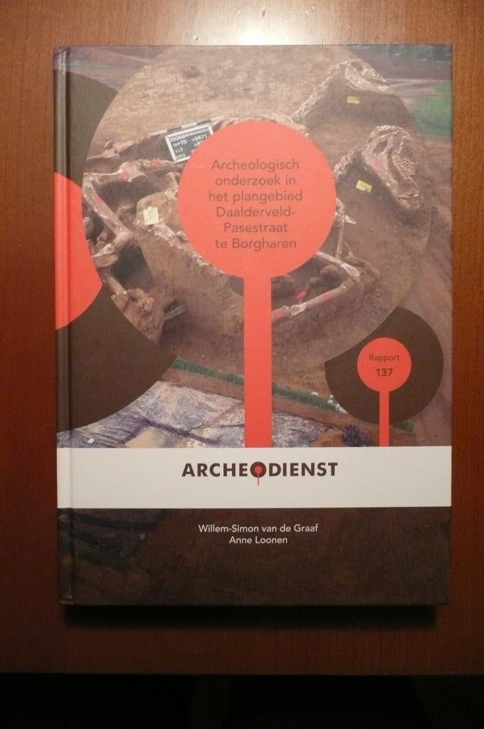 Archeologisch onderzoek in het Daalderveld Borgharen, Ophalen of Verzenden, Zo goed als nieuw