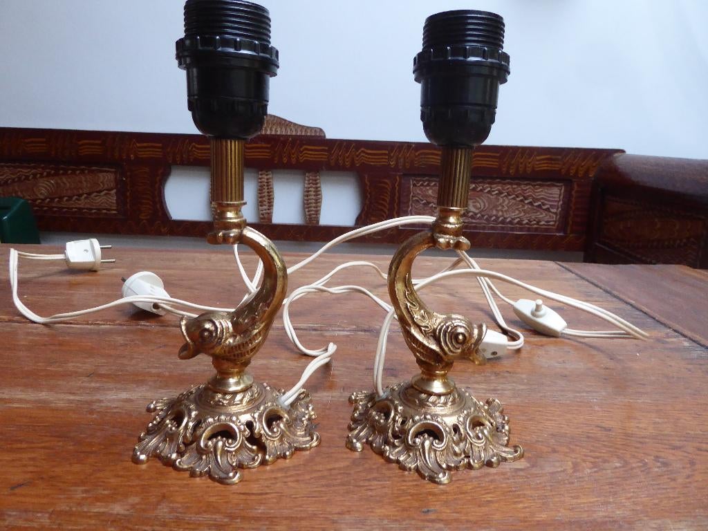 2 metalen barok lampjes, koi karper – dolfijn