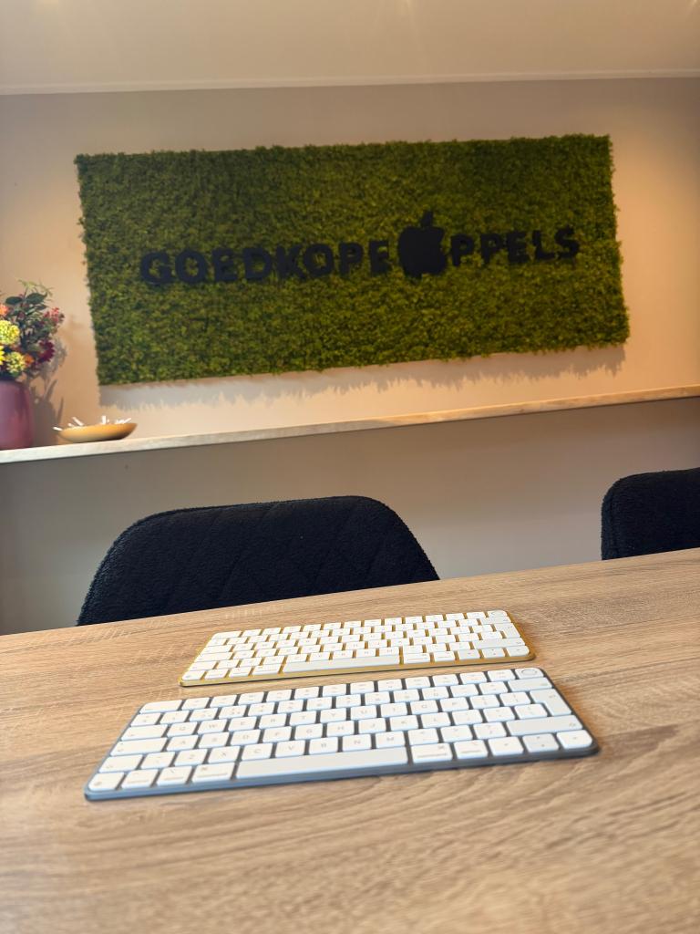 Apple Magic Keyboard met Touch ID, Ophalen, Apple, Support@apple.com, Cupertino California