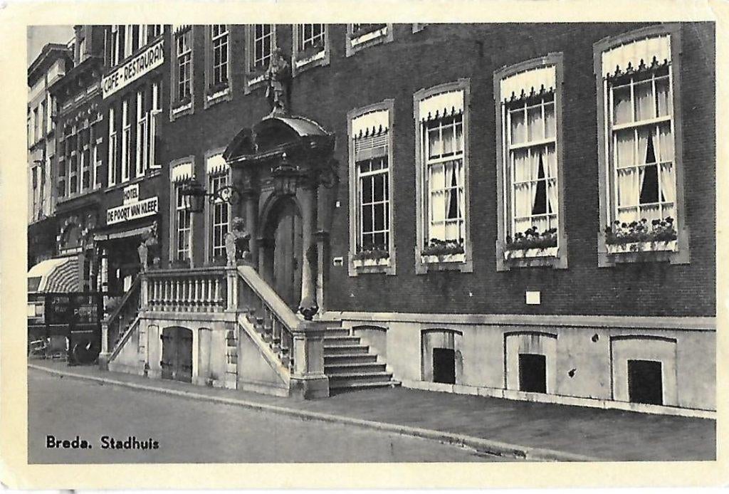 Breda stadhuis oude gelopen ansichtkaart ( 6275 ), Ophalen of Verzenden, 1980 tot heden, Gelopen, Noord-Brabant