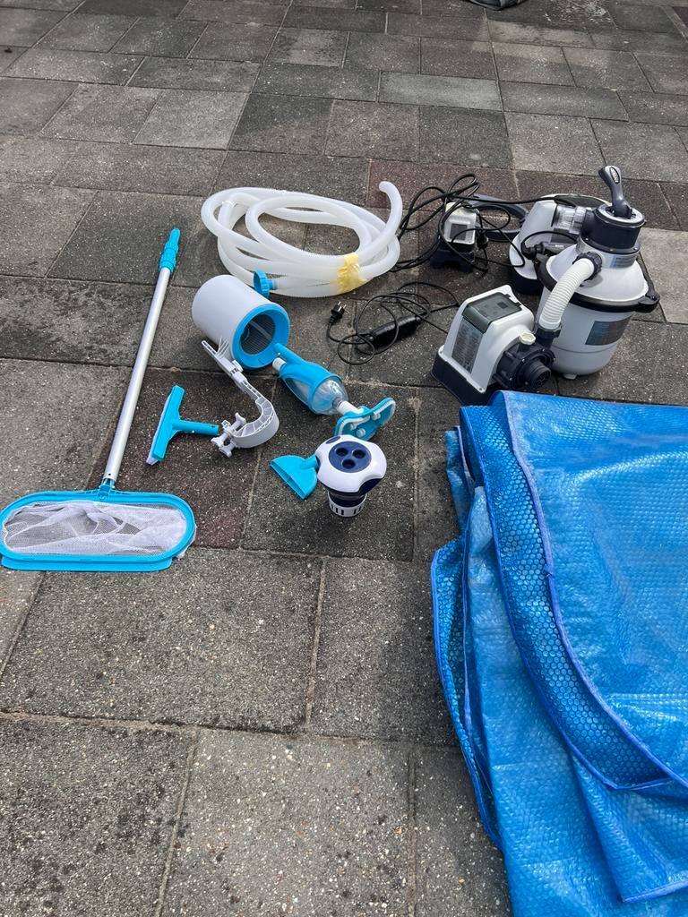 Zwembad pomp en zout systeem plus accessoires voor het bad, Ophalen, Minder dan 80 cm, Opzetzwembad, Rechthoekig