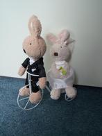 Konijnen bruidspaar op de fiets, Ophalen of Verzenden, Nieuw, Feestartikel, Geboorte of Huwelijk