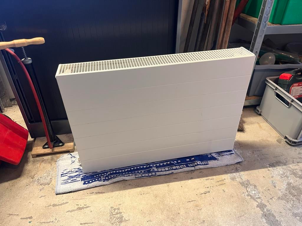 Design radiator van Radson, 30 tot 80 cm, 500 tot 800 watt, Radiator, Ophalen of Verzenden