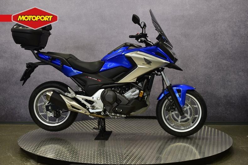 Honda NC 750 X DCT (bj 2018), Motoren, Motoren | Honda, Honda Motor Europe, Bedrijf, Crystal Bldng B-Unit B11.2 Rivium Blv200
2909 LK  Capelle aan den IJsel, NL