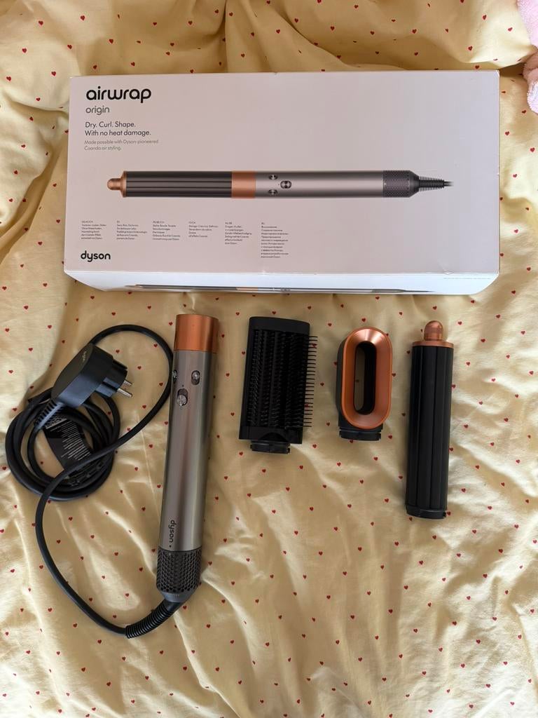 dyson airwrap nikkel / koper 40mm long, Sieraden, Tassen en Uiterlijk, Uiterlijk | Haarverzorging, Zo goed als nieuw, Föhn of Haardroger