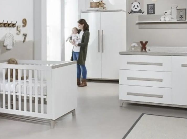 Complete TWF baby/juniorkamer Artic - incl. Aerosleep matras, Ophalen, Zo goed als nieuw, Jongetje of Meisje