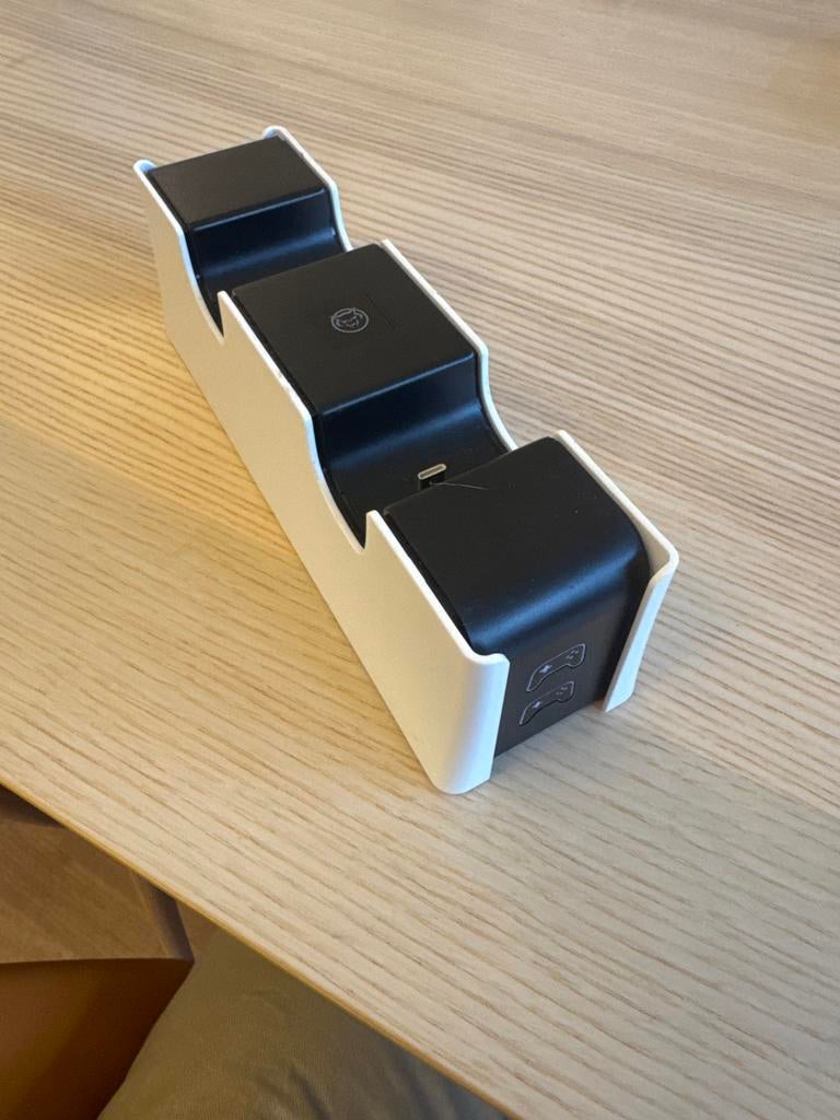 PS5 oplader met kabel, Spelcomputers en Games, Spelcomputers | Sony PlayStation 5, Ophalen of Verzenden, Gebruikt, Playstation 5