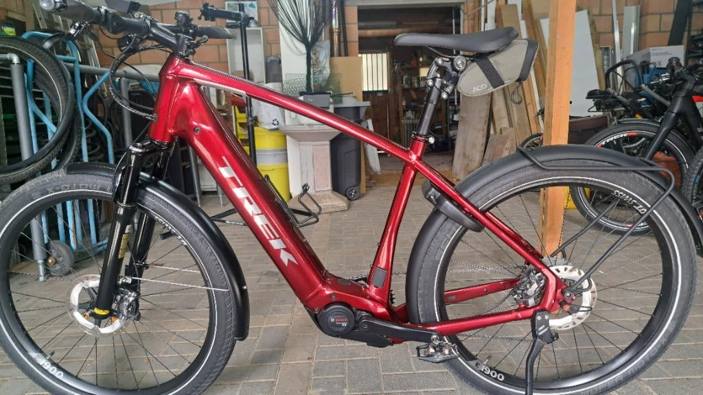 Trek Allant 8+, Fietsen en Brommers, Elektrische fietsen, Zo goed als nieuw, Overige merken, 47 tot 51 cm, 50 km per accu of meer
