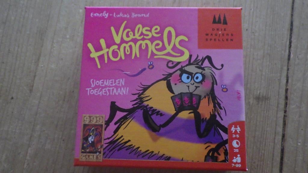 Valse hommel 999 GAMES, Ophalen of Verzenden, Zo goed als nieuw