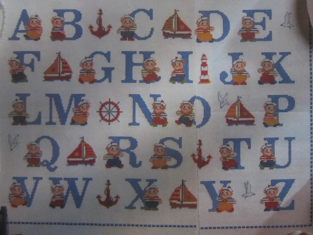 borduurpatroon ABC Alfabet Alphabet kinderkamer beren muizen, Ophalen of Verzenden, Zo goed als nieuw, Handborduren, Patroon