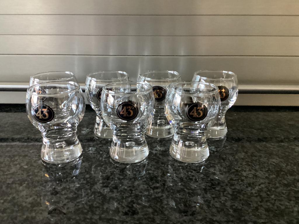 Diversen likeur en port glaasjes zie foto,s, Verzamelen, Glas en Borrelglaasjes, Ophalen of Verzenden, Zo goed als nieuw, Borrel- of Shotglas