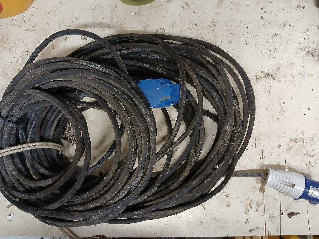 Stroomkabel caravan, Ophalen, Gebruikt