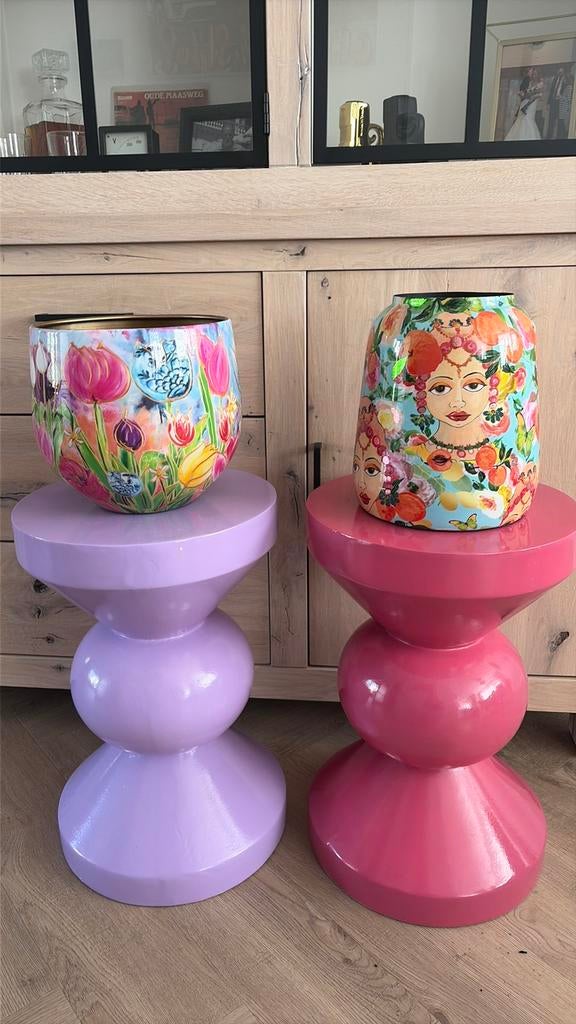 Roze bijzettafel Diabolo model, Overige materialen, Minder dan 55 cm, Rond, Zo goed als nieuw