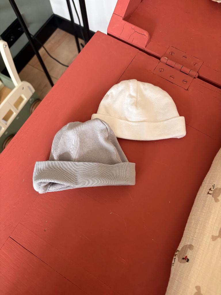 Mutsjes maat 44!, Ophalen, Maat 50, Jongetje of Meisje, Nieuw