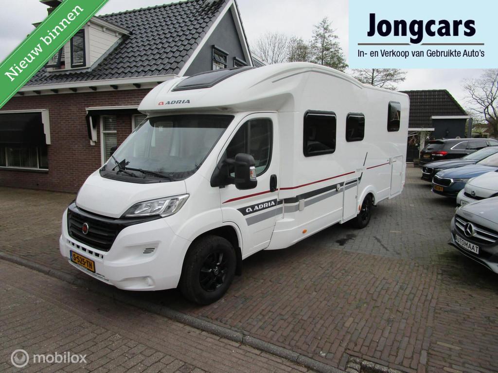 Adria MATRIX M 670 SC 2017 HEFBED 49.000KM, Caravans en Kamperen, Bedrijf, Elektrische ramen, Adria, Airconditioning