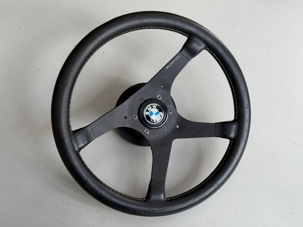 Alpina BMW stuur E3 E9 E21 E23 E24 E28 E30 leder Momo, Auto-onderdelen, Ophalen of Verzenden, Gebruikt, BMW