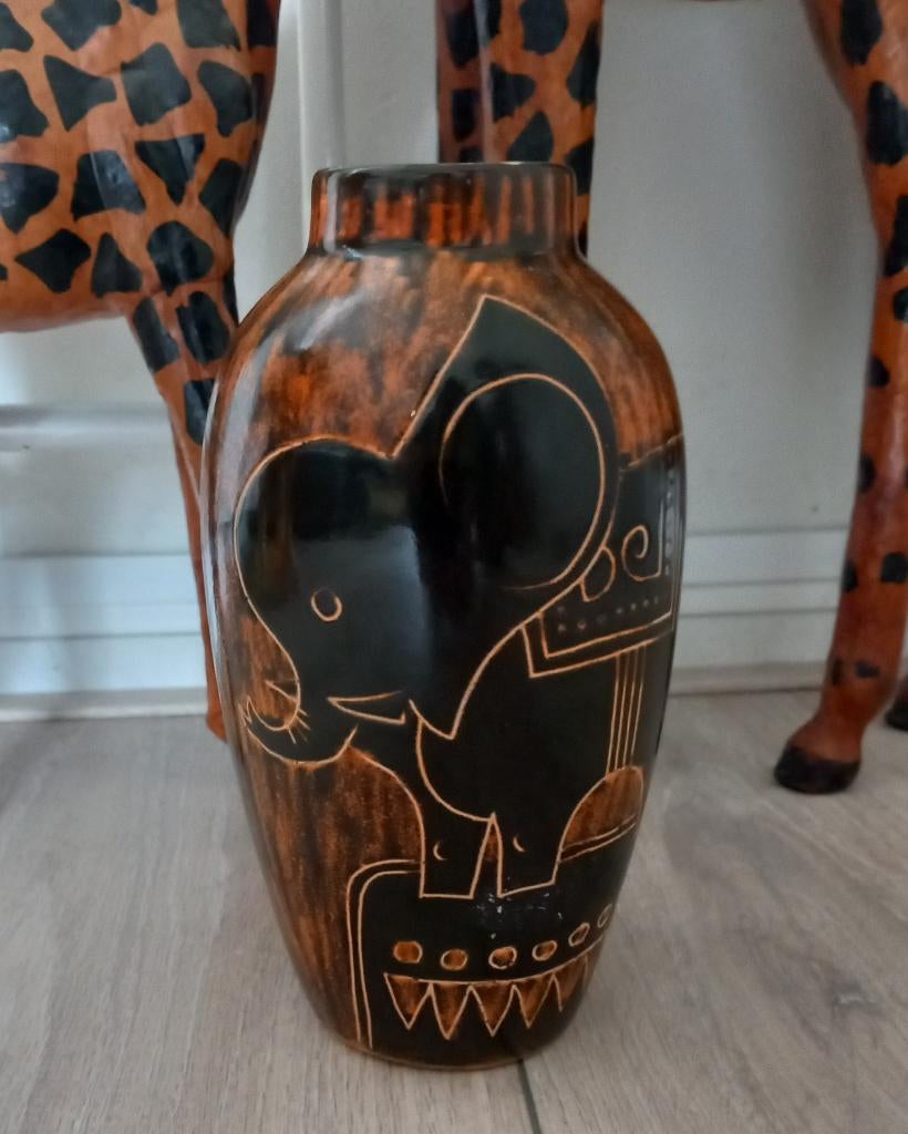 Vintage De Gats vaas met olifant, Antiek en Kunst, Ophalen of Verzenden