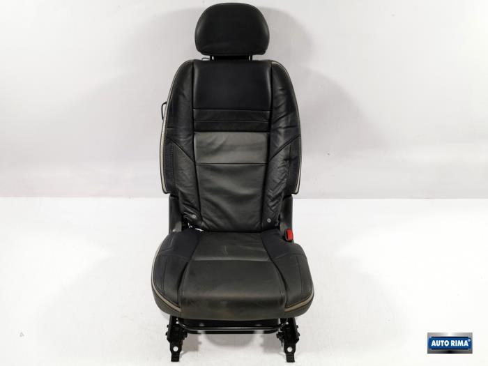 Stoel rechts van een Volvo XC90, Auto-onderdelen, Interieur en Bekleding, Volvo, Gebruikt, 3 maanden garantie, Ophalen of Verzenden