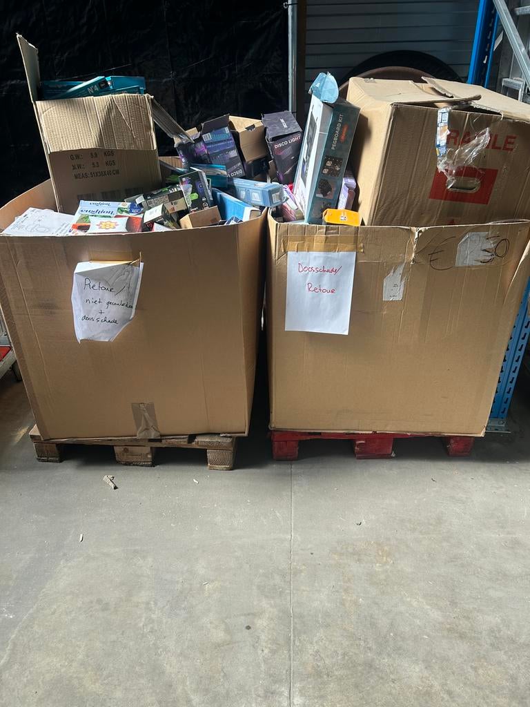2 Pallets met Retouren en Doosschade - 10% Incompleet, Ophalen, N, N, Zo goed als nieuw