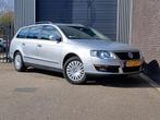 Volkswagen Passat Variant 2.0 TDI Trendline Automaat|Ecc|Sen, 4 cilinders, Diesel, Grijs, 168 €/maand