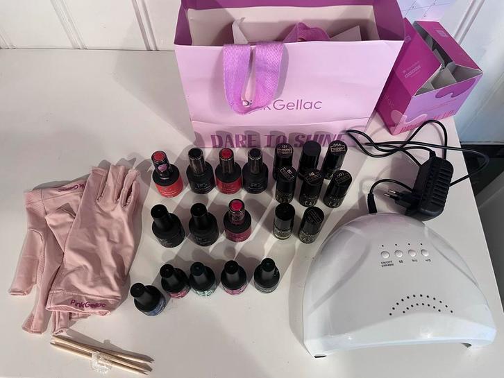 UVlamp voor gelnagels + 19 potjes gelnagellak en accessoires, Sieraden, Tassen en Uiterlijk, Uiterlijk | Cosmetica en Make-up