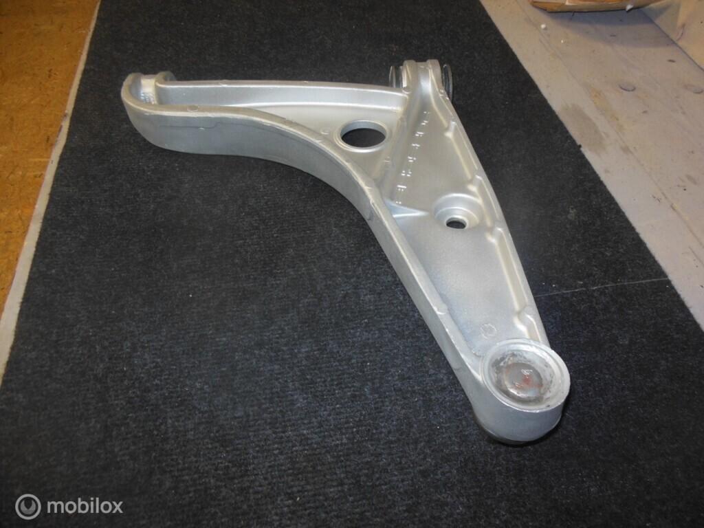 Draagarm / fusee linksvoor  Porsche 944 TII, Auto-onderdelen, Gebruikt, Porsche, Ophalen of Verzenden, Porsche