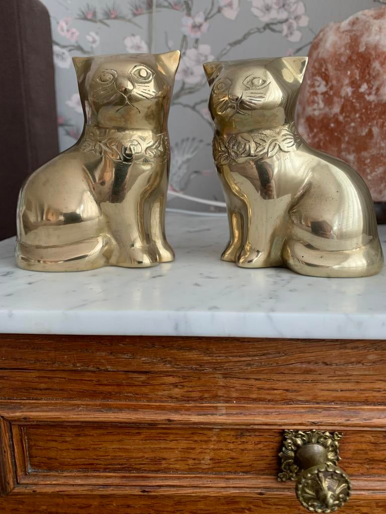 Vintage twee koperen katten beeldjes, Ophalen