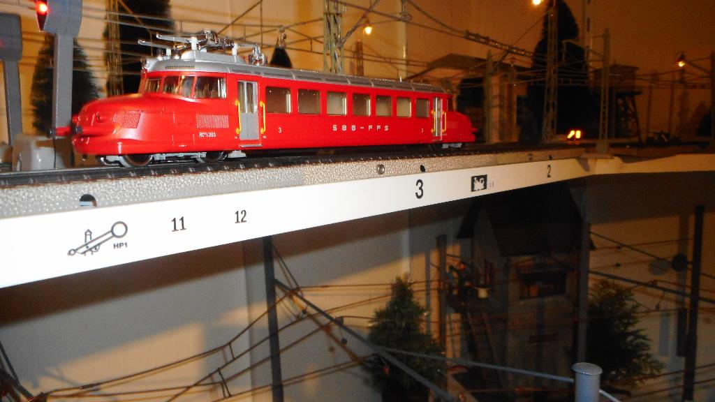 MARKLIN 3125 SBB motorwagen ,RODE PIJL,, serie RCe 2/4 ovp, Wisselstroom, Locomotief, Nieuw, Ophalen of Verzenden