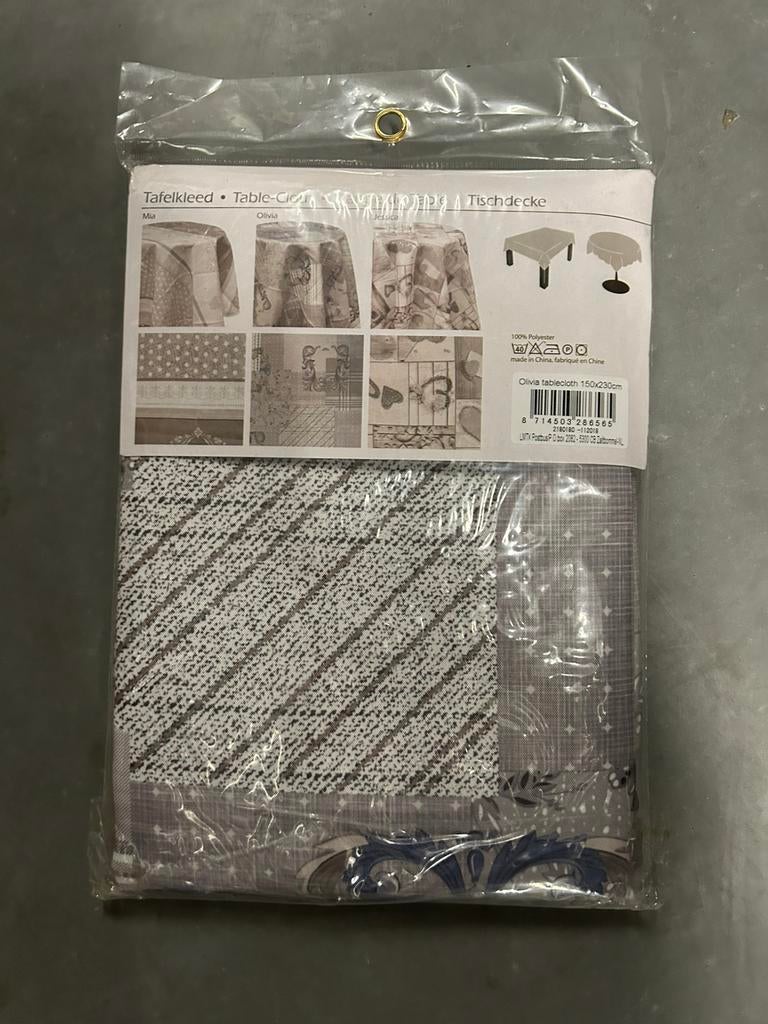 Nieuw tafel kleed hobby binnen buiten plastic tafel vinyl, Ophalen of Verzenden, Zo goed als nieuw