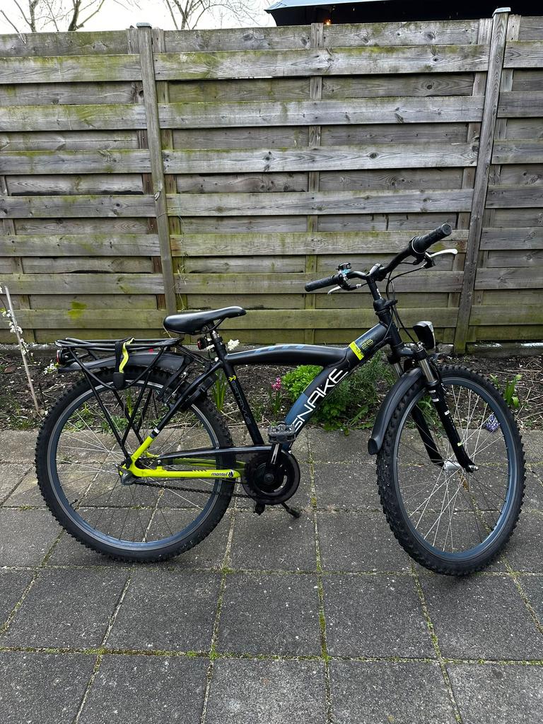 Batavus Snake 26inch kinderfiets, Fietsen en Brommers, Ophalen of Verzenden, Zo goed als nieuw, 26 inch of meer, Versnellingen