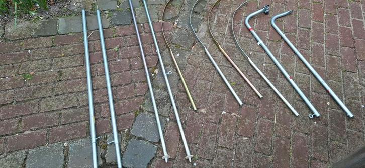 Diverse tentstokken - Aluminium en gebogen, Caravans en Kamperen, Tentaccessoires, Gebruikt, Ophalen of Verzenden