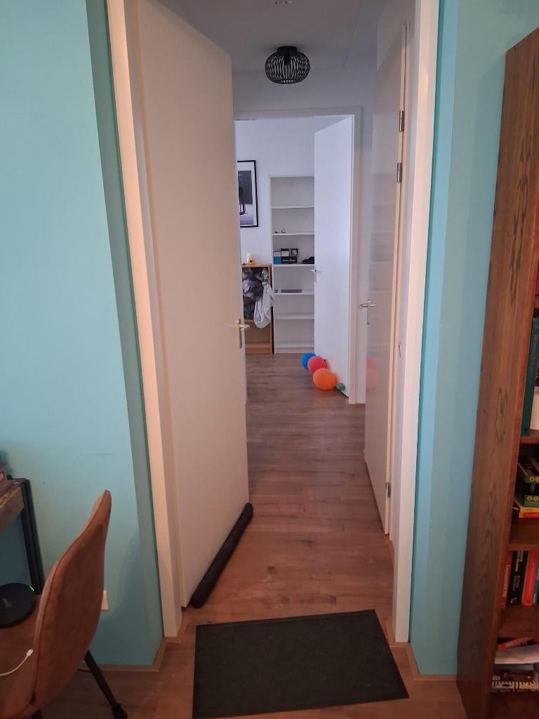 Laminaat vloer +/-  64 m2. Gratis ophalen. Zelf verwijderen, Ophalen, Gebruikt, 50 tot 150 cm, 10 m² of meer