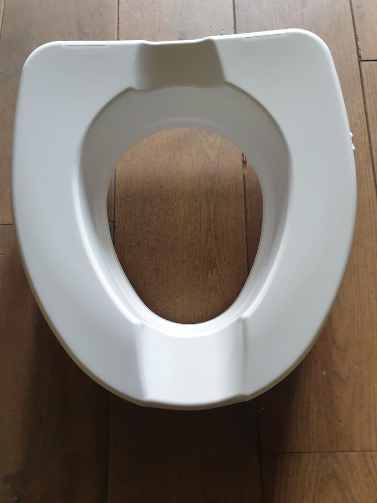 Wc bril verhoger, Ophalen