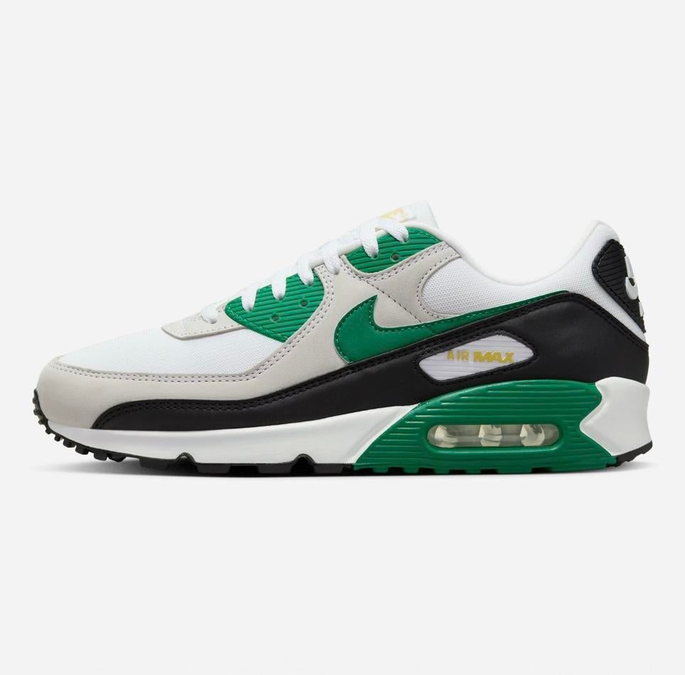 Nike Air Max 90 ‘Malachite’ - maat 45, Kleding | Heren, Schoenen, Product.Safety.ENEA@nike.com, Overige kleuren, Nike, Nieuw