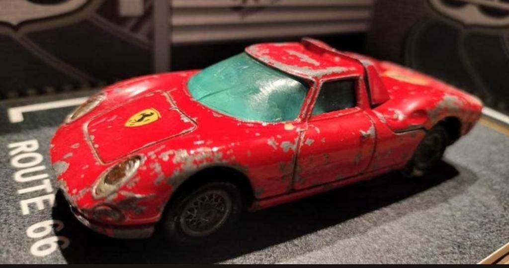 CORGI TOYS FERRARI BERLINETTA 250 len mans 1/43, Ophalen of Verzenden, Gebruikt, Auto, Corgi
