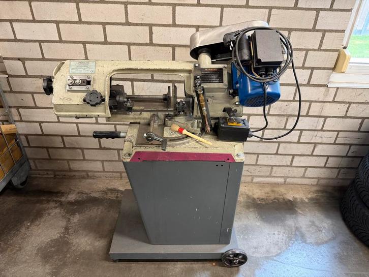 Metaalbandzaagmachine, Zakelijke goederen, Machines en Bouw | Metaalbewerking, Ophalen of Verzenden