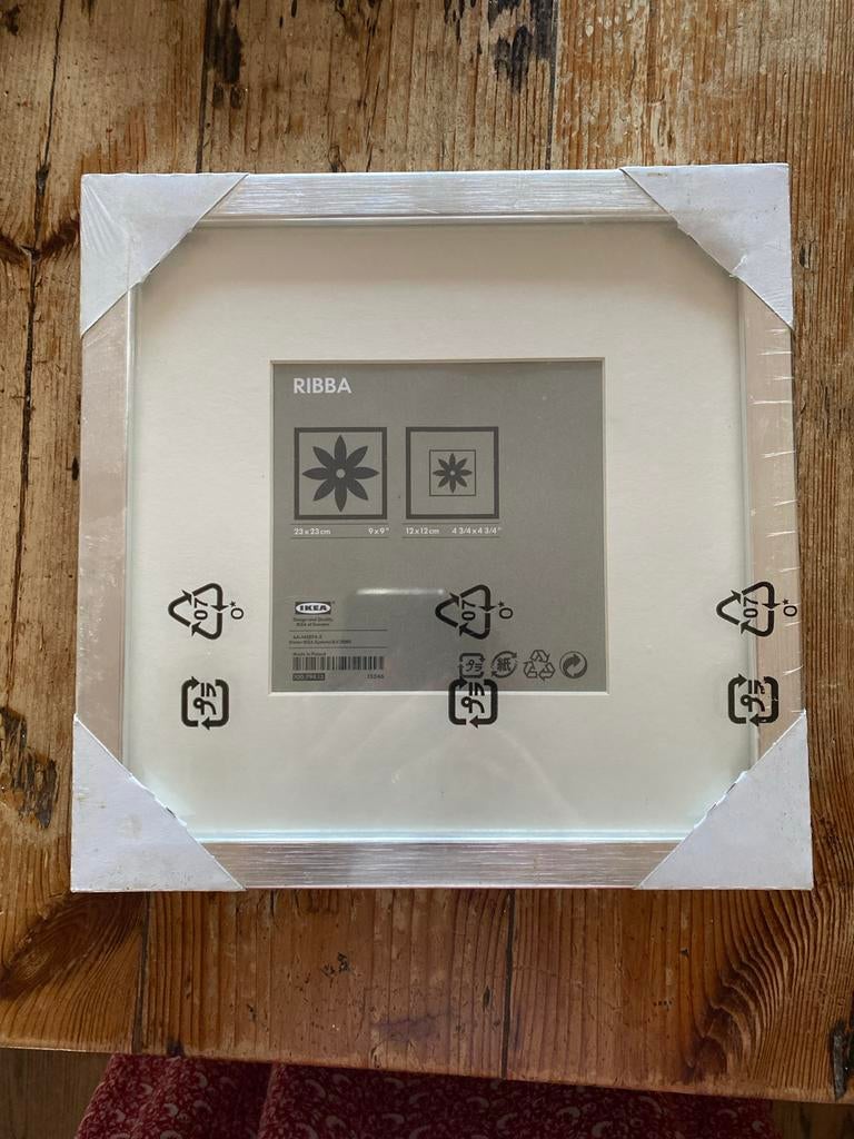 IKEA Ribba fotolijst 23x23 cm, lijst en frame 12x12 cm, Ophalen of Verzenden, Nieuw, Overige materialen, Minder dan 50 cm