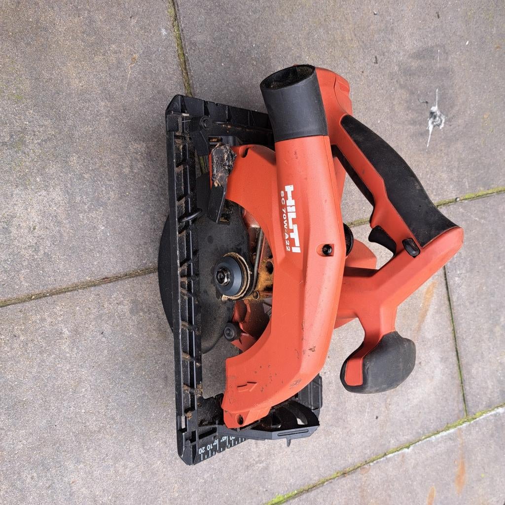 Hilti Invalzaag SC 70W-A22 (zonder accu/lader), Doe-het-zelf en Verbouw, Gereedschap | Zaagmachines, Ophalen, Gebruikt, Invalzaag