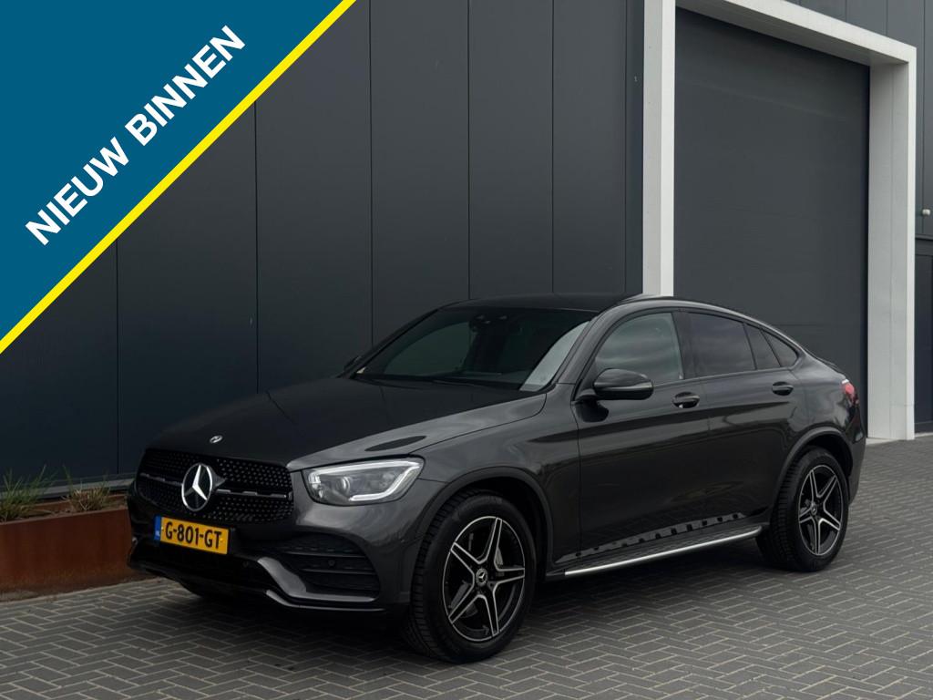 Mercedes-Benz GLC Coupé 200 AMG M2020 NAVI LEDER LED SPORTV, Auto's, Automaat, Gebruikt, Euro 6, 4 cilinders