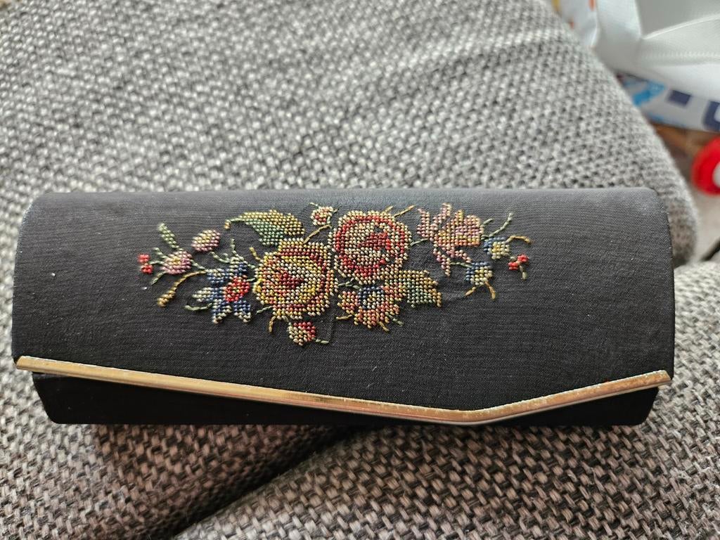 Petit point brillen koker, Antiek en Kunst, Ophalen of Verzenden
