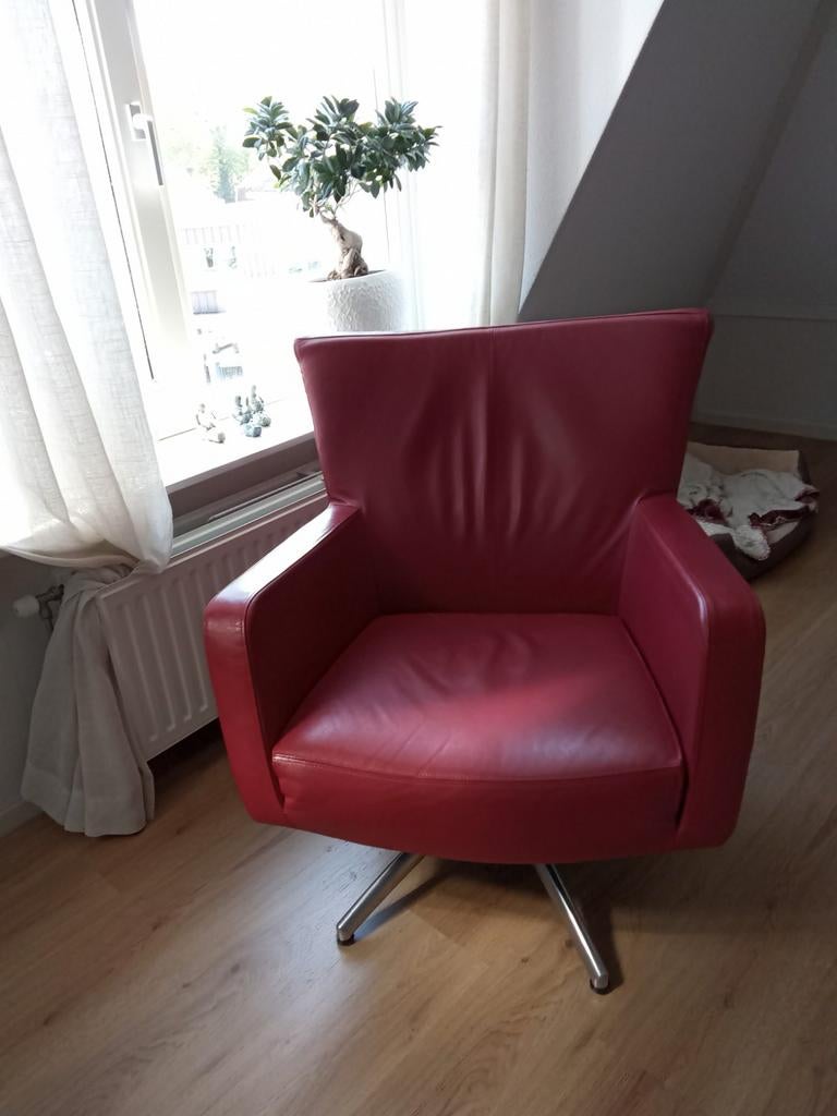 Draaifauteuil Breeze World - Rood leer, Huis en Inrichting, Gebruikt, 75 tot 100 cm, Ophalen of Verzenden, 75 tot 100 cm