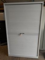 Nette metalen roldeurkast met 4 legborden. Met sleutel, Huis en Inrichting, Kasten | Roldeurkasten en Archiefkasten, Ophalen, Gebruikt