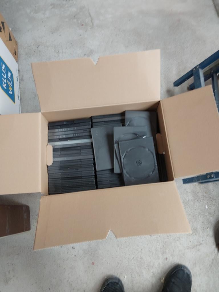 Dvd hoezen nieuw ,gratis ophalen, Ophalen