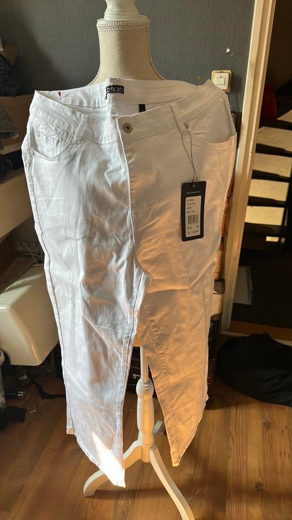 Norah jeans 48 wit, Kleding | Dames, Spijkerbroeken en Jeans, Ophalen of Verzenden, Zo goed als nieuw, Wit, Overige jeansmaten