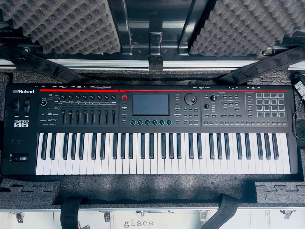 Roland Fantom 06 Synthesizer GARANTIE loop nog, Ophalen, Roland, Midi-aansluiting, 61 toetsen