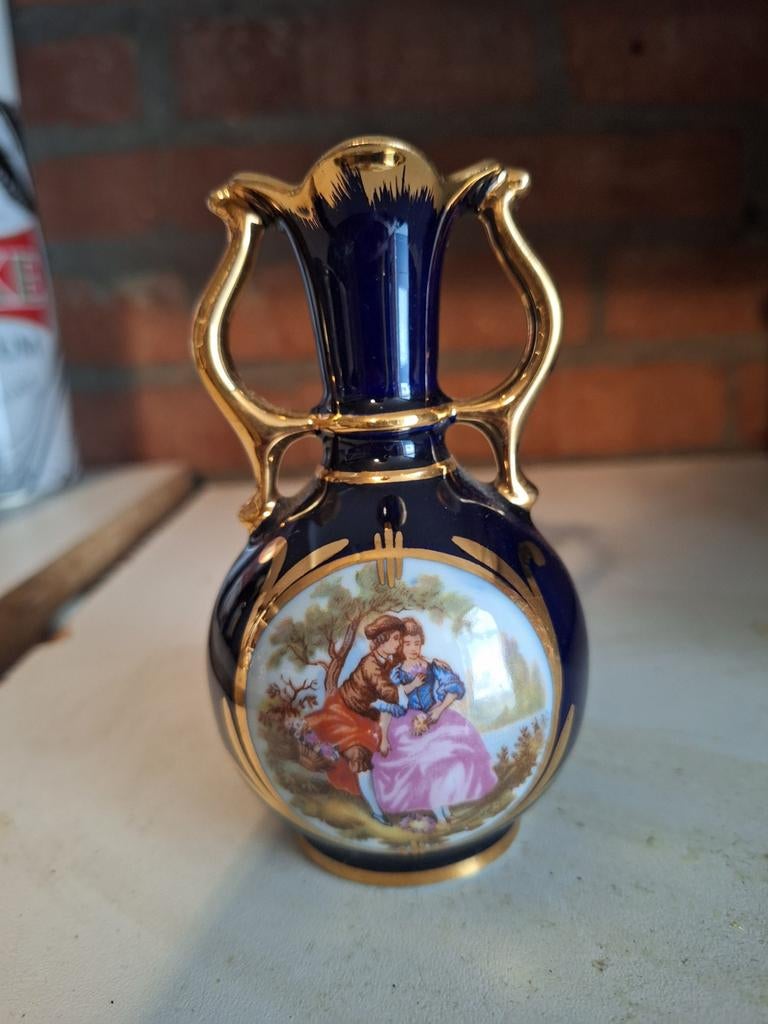 Limoges vaasje, donkerblauw met gouden details, Antiek en Kunst, Ophalen of Verzenden