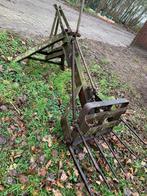 Antieke Mechanische Tripvork (3-punts) met mestvork+grondbak, Ophalen
