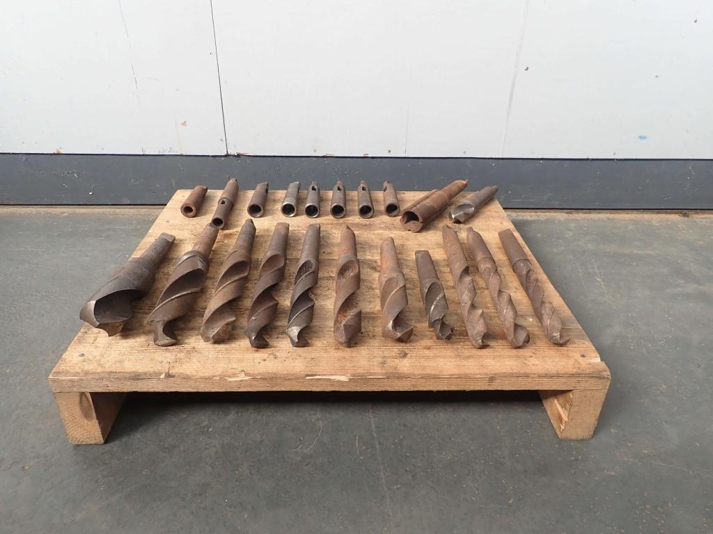 MC4 , Morse Conus 4  , Boren en verloop hulzen , MT4 , MK4, Niet ingevuld, Gebruikt, Niet ingevuld, Metaaldraaibank