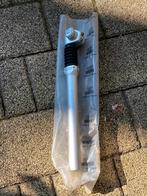 Nieuwe Post Moderne geveerde zadelpen 26.8mm, Ophalen, Nieuw, Algemeen, Overige typen