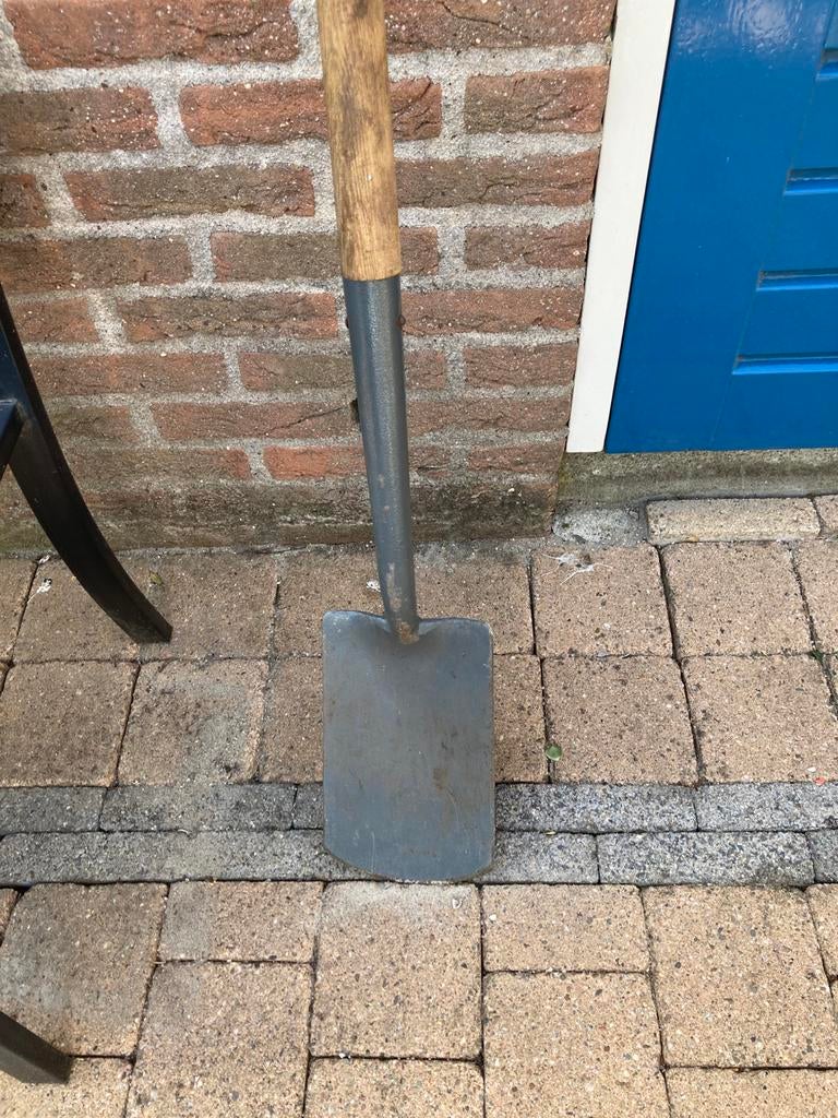 Spade, Ophalen, Zo goed als nieuw